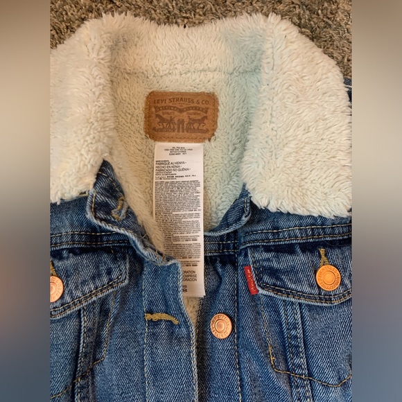 Levi Strauss Youth XL Sherpa Lined Jean Trucker Denim Jacket - Picture 2 of 4